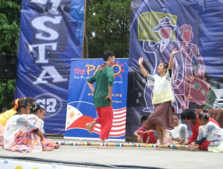 Pista sa Nayon