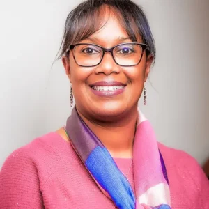 Nicole Saint Claire Headshot